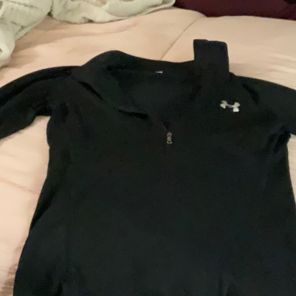 Under armor workout shirt
